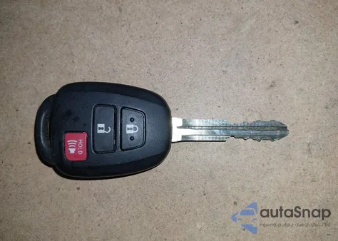 2023 Toyota Corolla Cross L z USA, uszkodzony, nr VIN 7MUAAABG4PV074102